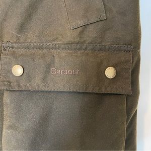 Barbour Acorn Waxed Jacket Olive color size US4